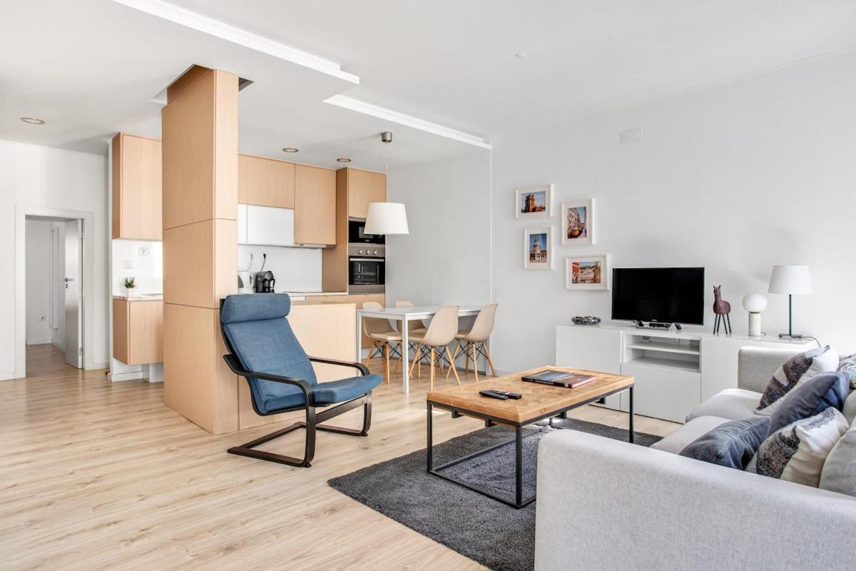 Modern 2 Bedroom Apartment In Estrela With Outside Terrace! Amazing For Families, Couples, Friends Lisboa Kültér fotó