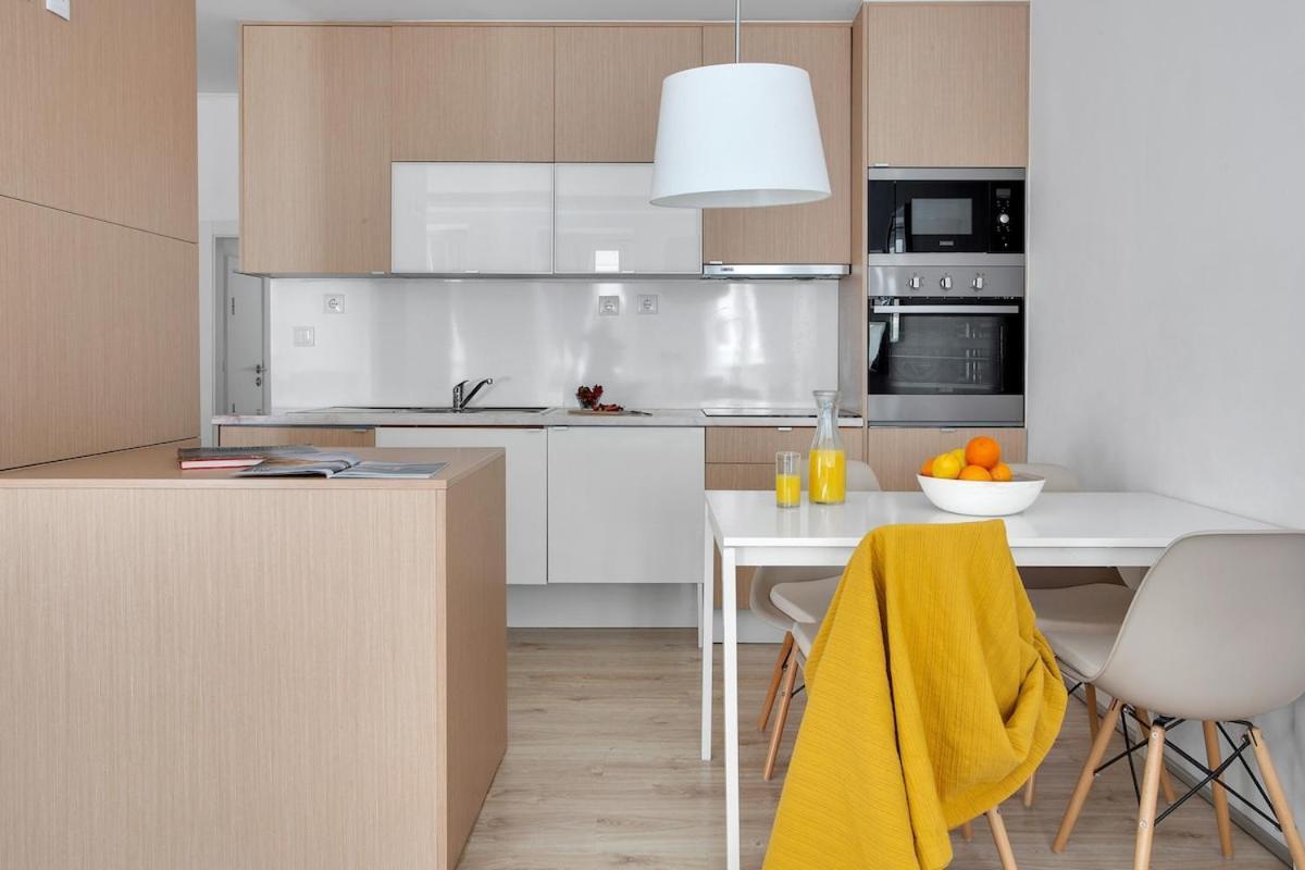Modern 2 Bedroom Apartment In Estrela With Outside Terrace! Amazing For Families, Couples, Friends Lisboa Kültér fotó